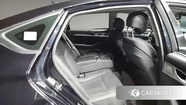 Genesis G80 2019 Черный из Кореи, фото 3