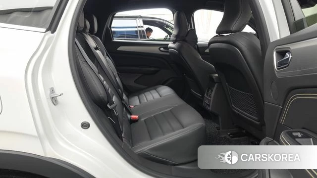 Renault Korea (Samsung) Arcana 2024 Белый из Кореи, фото 3