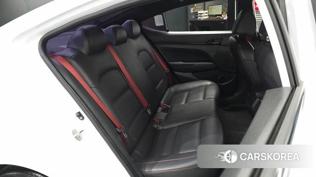 Hyundai The New Avante AD 2018 Белый из Кореи, фото 3