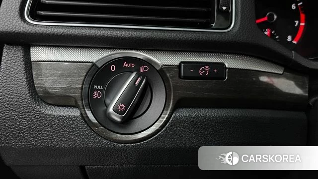 Volkswagen The New Passat 2018 Черный из Кореи, фото 3