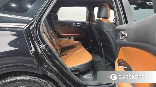 Kia Sportage 5th Generation 2022 Черный из Кореи, фото 3