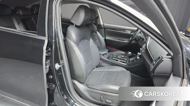 Hyundai Grandeur IG 2018 Черный из Кореи, фото 3