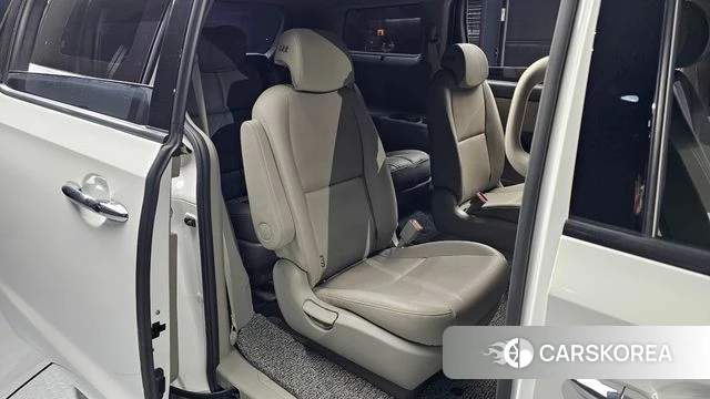 Kia The New Carnival 2018 Белый из Кореи, фото 3