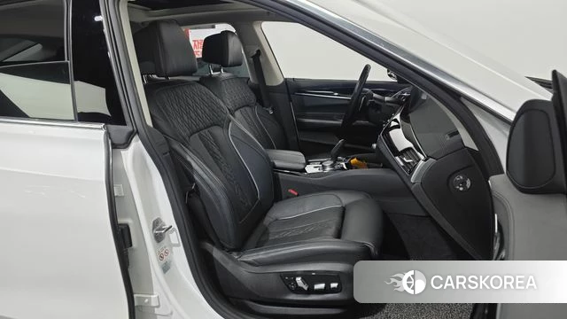 BMW 6 Series GT (G32) 2020 Белый из Кореи, фото 3