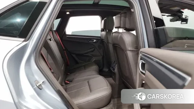 Porsche Macan 2019 Серебристо-серый из Кореи, фото 3