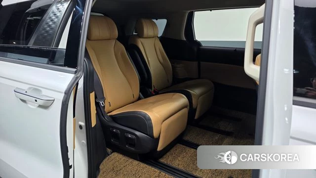 Kia Carnival 4th generation 2023 Белый из Кореи, фото 3