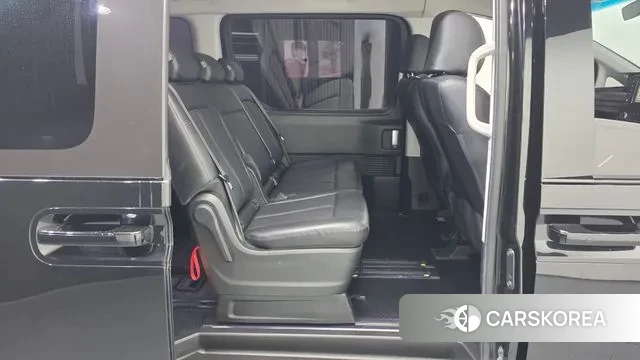 Hyundai Staria 2022 Черный из Кореи, фото 3