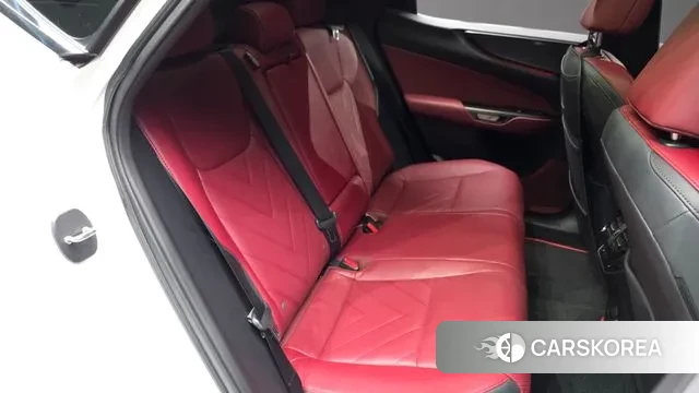 Lexus NX350h Second generation 2024 Белый из Кореи, фото 3