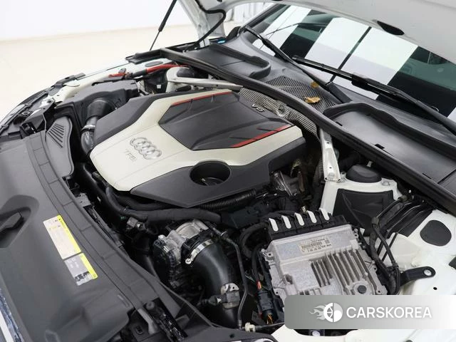 Audi S4 2019 Белый из Китая, фото 3