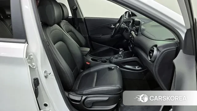 Hyundai The New Kona 2022 Белый из Кореи, фото 3