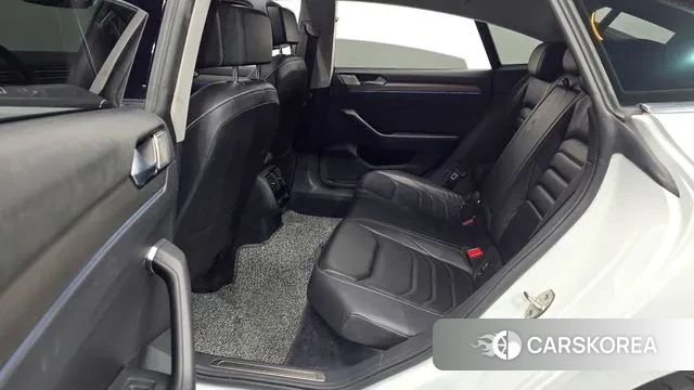 Volkswagen Arteon 2019 Белый из Кореи, фото 3