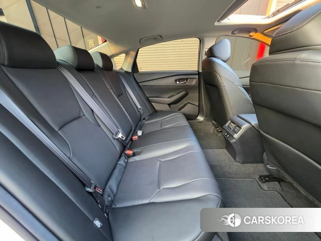 Honda Accord 11th Generation 2024 Белый из Кореи, фото 3