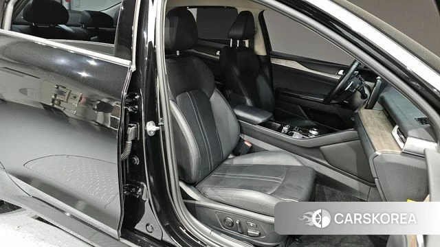 Kia K5 Hybrid 3rd Generation 2022 Черный из Кореи, фото 3