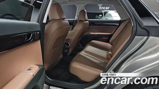 Hyundai Grandeur Hybrid (GN7) 2023 Песочный из Кореи, фото 3