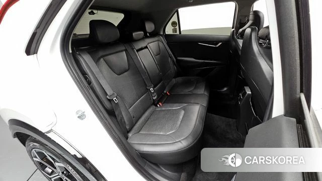 Kia Di Ol Nu Niro 2022 Белый из Кореи, фото 3