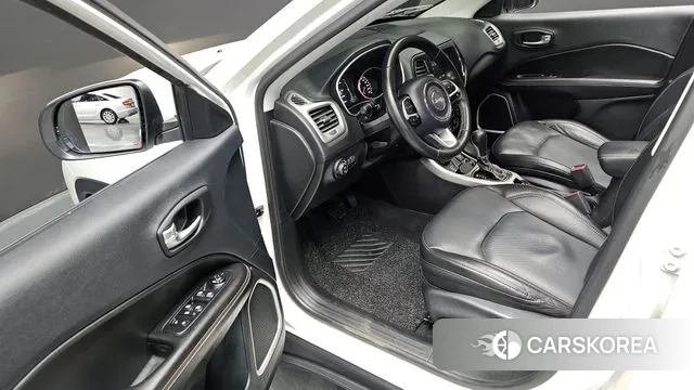 Jeep Compass 2nd Generation 2018 Белый из Кореи, фото 3