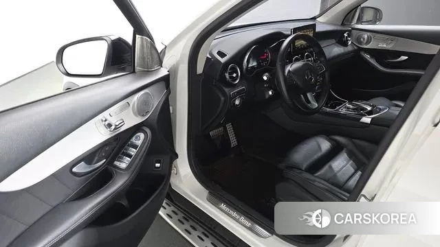 Mercedes-Benz GLC-Class X253 2018 Белый из Кореи, фото 3