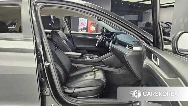 Kia K5 3rd generation 2021 Серый из Кореи, фото 3