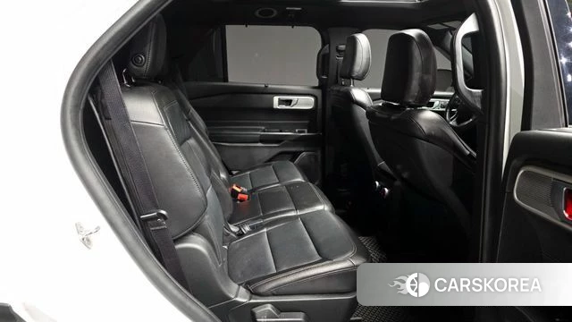 Ford Explorer 6th Generation 2020 Белый из Кореи, фото 3
