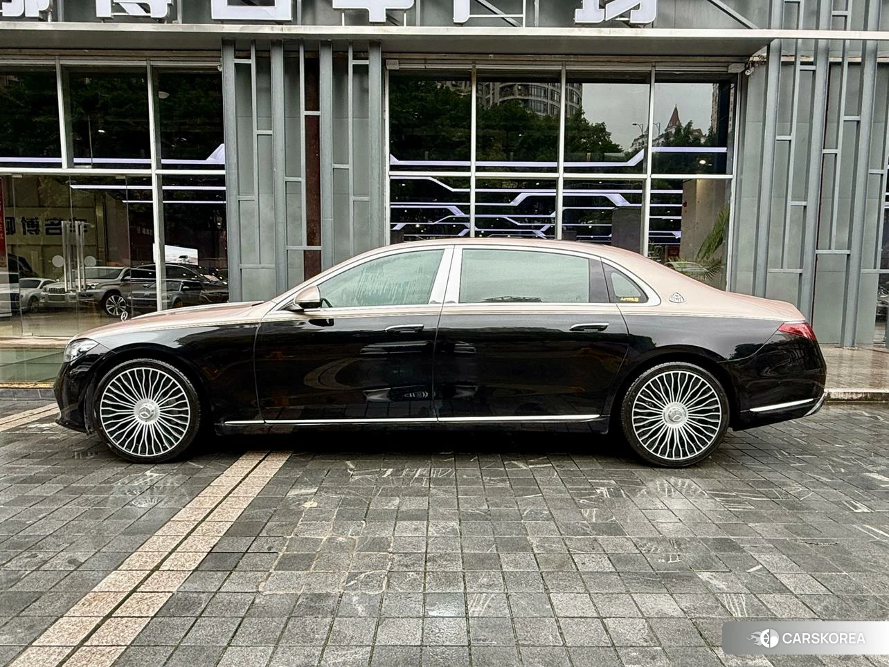 Mercedes-Benz Maybach S-class 2024 Черный из Китая, фото 3