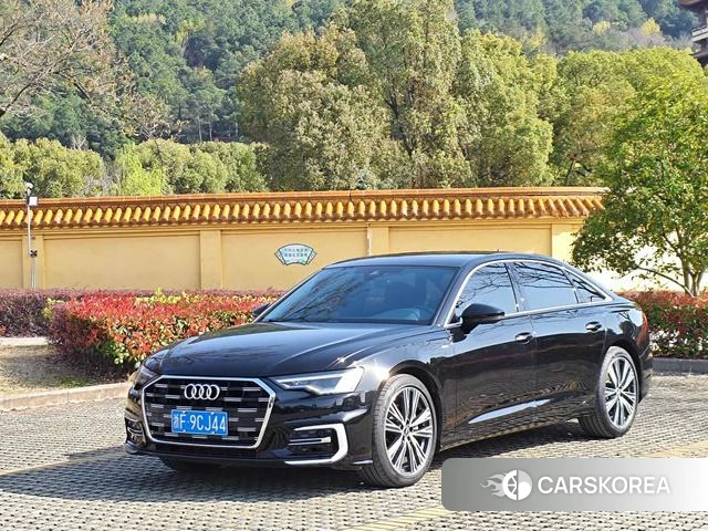 Audi A6L 2023 Черный из Китая, фото 3