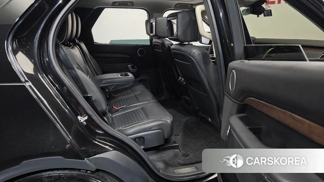 Land Rover Discovery 5 2018 Черный из Кореи, фото 3