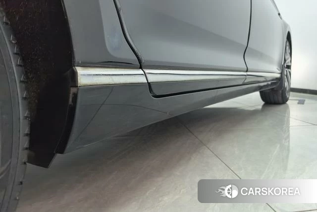 Volkswagen Magotan PHEV 2021 Черный из Китая, фото 3