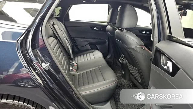 Kia The New K3 2nd generation 2024 Синий из Кореи, фото 3