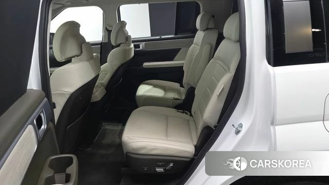 Hyundai Santa Fe (MX5) 2024 Белый из Кореи, фото 3