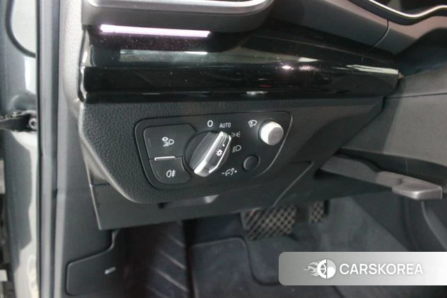 Audi Q5 (FY) 2021 Серый из Кореи, фото 3