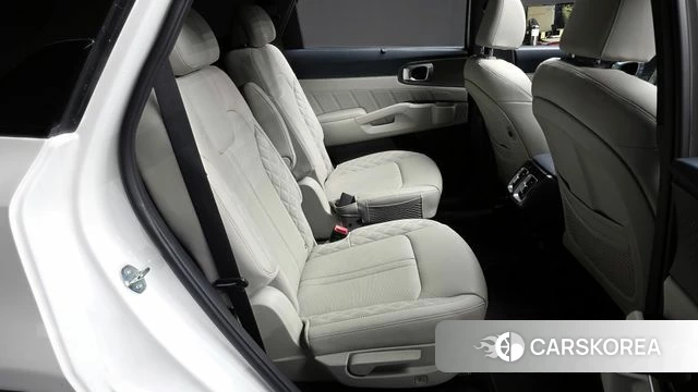 Kia The New Sorento 4th Generation 2024 Белый из Кореи, фото 3