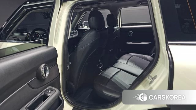Mini Cooper S Clubman 2021 Жемчужный цвет из Кореи, фото 3