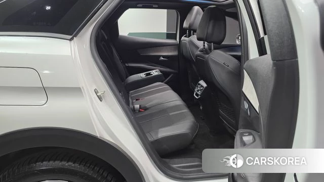 Peugeot 3008 second generation 2022 Белый из Кореи, фото 3