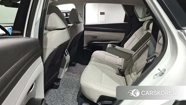 Hyundai The New Tucson (NX4) 2024 Белый из Кореи, фото 3