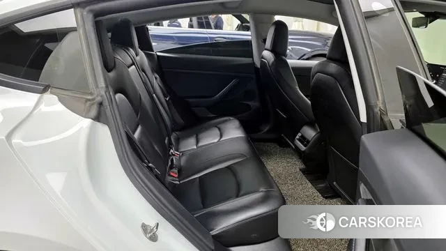 Tesla Model 3 2021 Белый из Кореи, фото 3