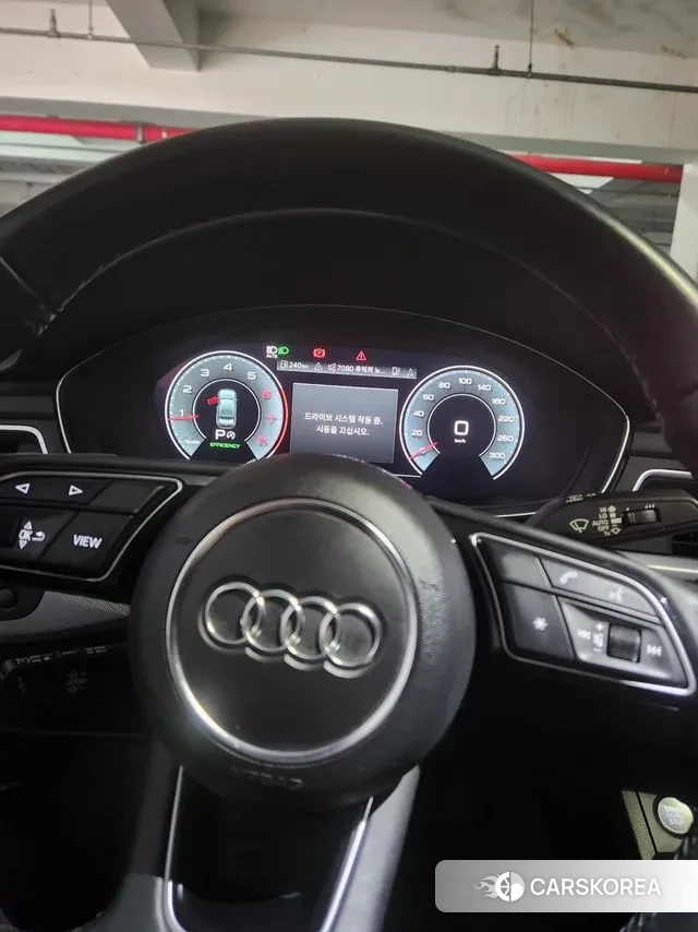 Audi A4 (B9) 2023 Черный из Кореи, фото 3