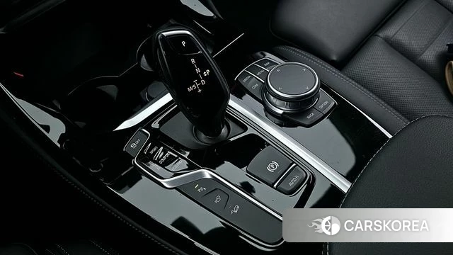 BMW X4 (G02) 2021 Белый из Кореи, фото 3