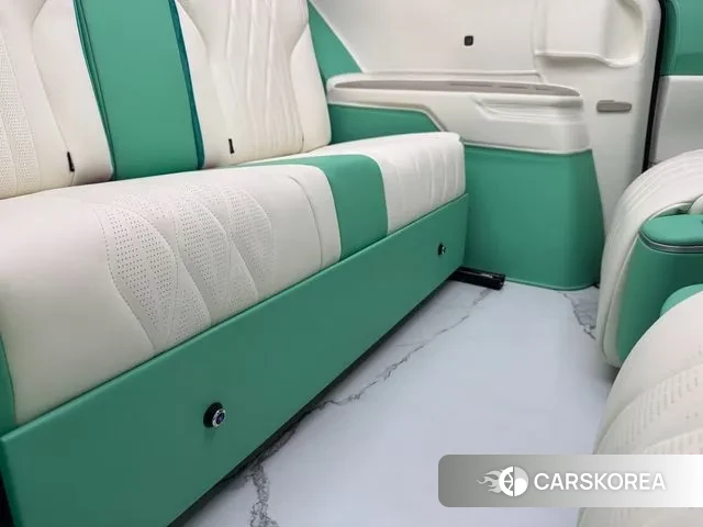 Kia The New Carnival 4th Generation 2025 Белый из Кореи, фото 3