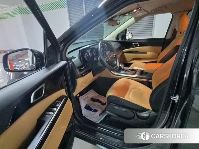 Kia Carnival 4th generation 2023 Серый из Кореи, фото 3