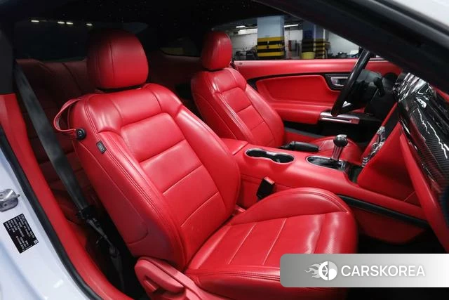 Ford Mustang 2020 Белый из Китая, фото 3