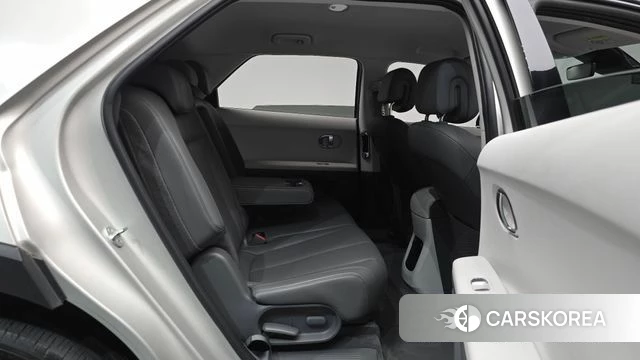 Hyundai Ionic 5 2021 Серебристо-серый из Кореи, фото 3
