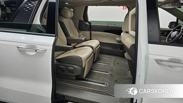 Kia The New Carnival 4th Generation 2023 Белый из Кореи, фото 3