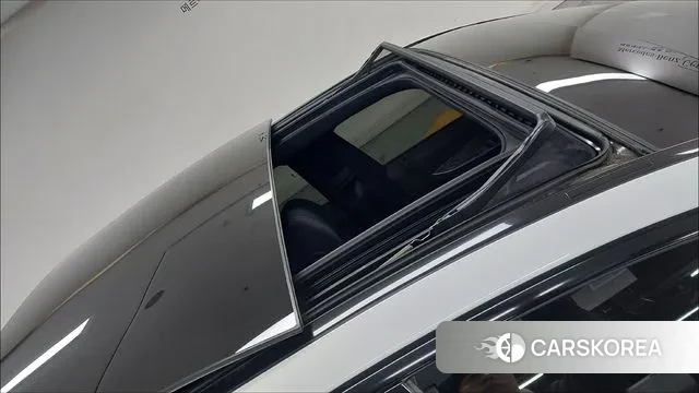 Mercedes-Benz E-Class W213 2023 Белый из Кореи, фото 3