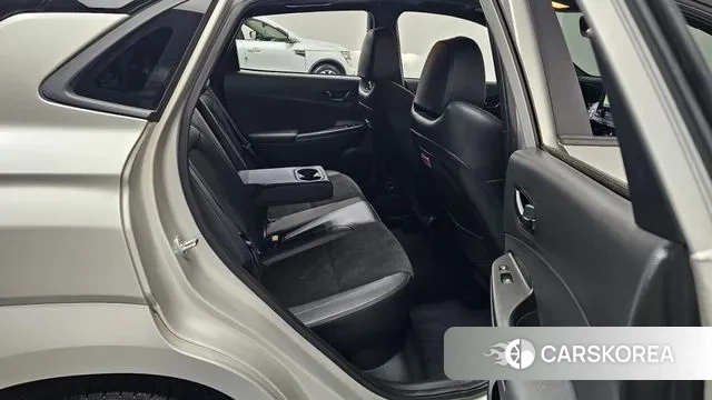 Hyundai The New Kona 2022 Серебристо-серый из Кореи, фото 3