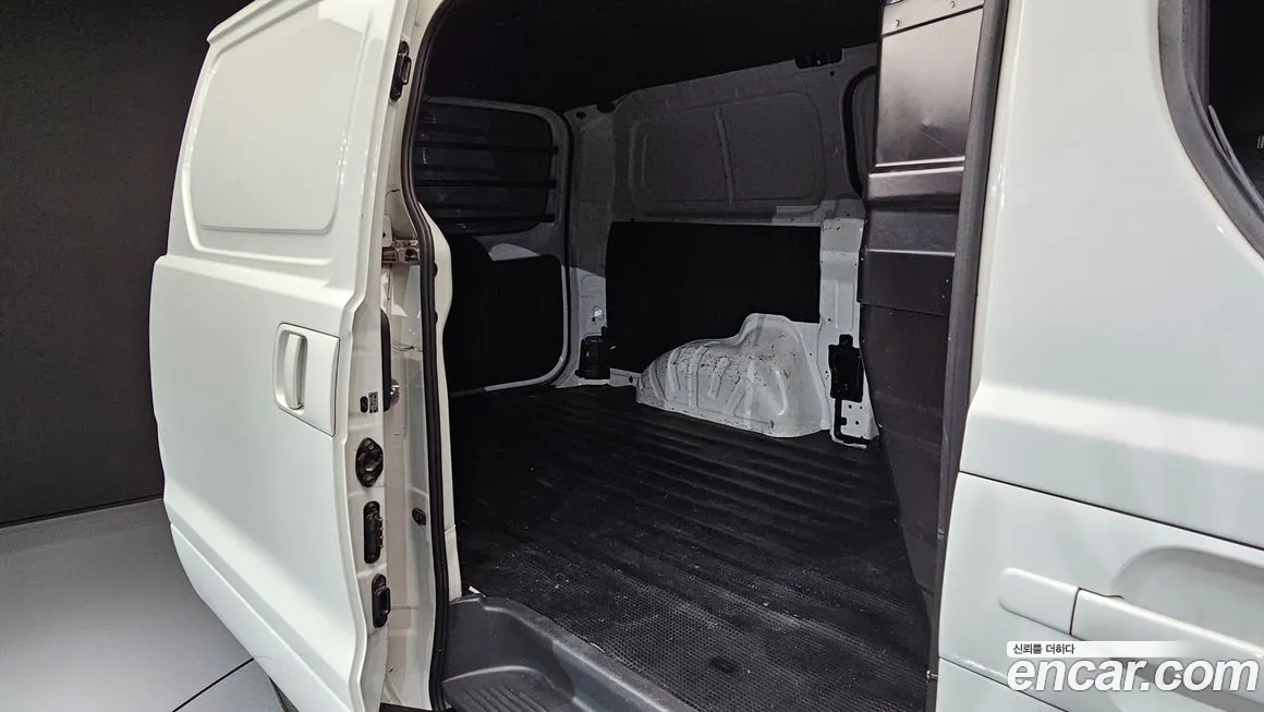 Hyundai The New Grand Starex 2019 Белый из Кореи, фото 3