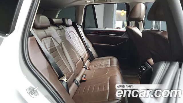 BMW X3 (G01) id 2476409 из Кореи 3