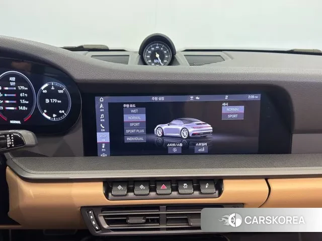 Porsche 911(992) 2020 Серебряный из Кореи, фото 3