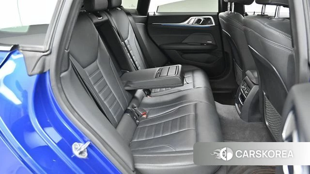 BMW i4 2023 Синий из Кореи, фото 3