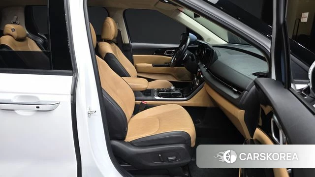 Kia Carnival 4th generation 2021 Белый из Кореи, фото 3