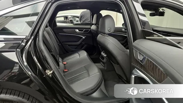 Audi A6 (C8) 2019 Черный из Кореи, фото 3